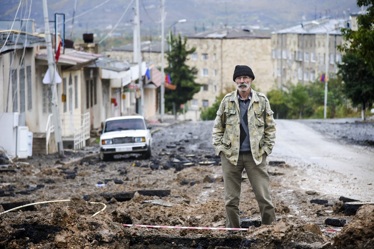 Абхазская сторона призывает к мирному урегулированию конфликта в Нагорном Карабахе